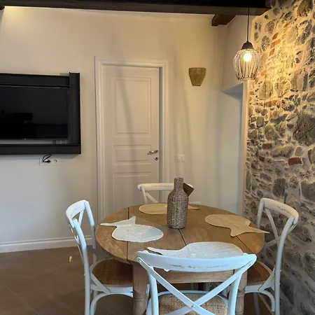 Hh La Piazzetta Apartamento *