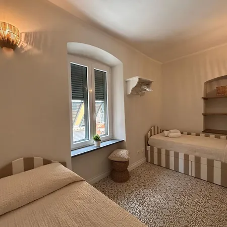 Hh La Piazzetta Apartamento *