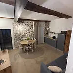 Hh La Piazzetta