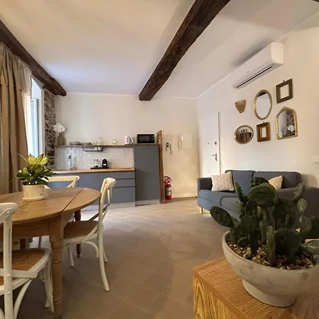 Hh La Piazzetta * Moneglia