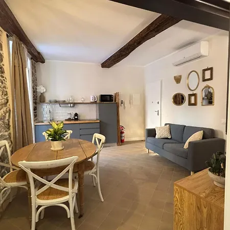 Hh La Piazzetta *