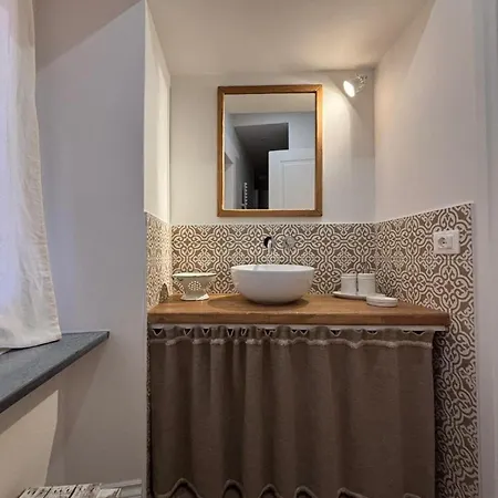 Hh La Piazzetta