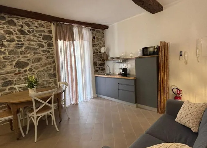 Hh La Piazzetta *